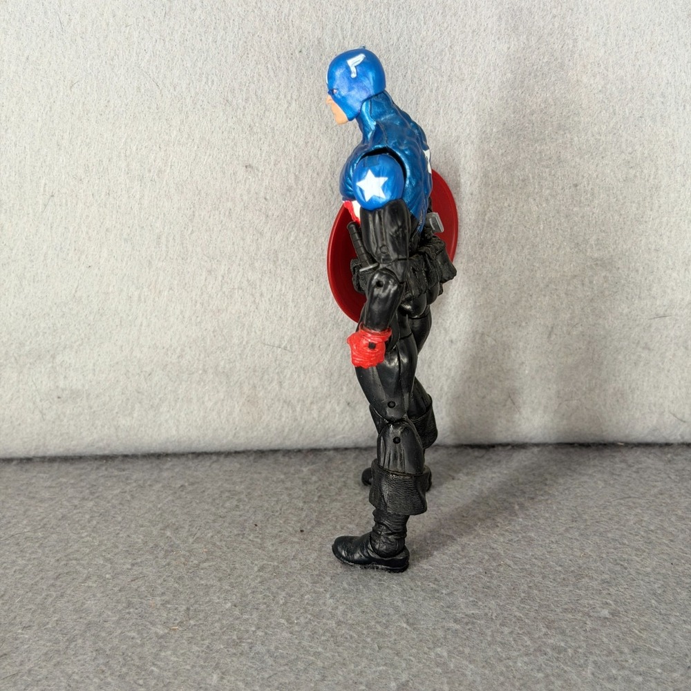 Marvel Legends BUCKY CAPTAIN AMERICA 6" Action Figure Arnim Zola BAF Wave 2012 - Picture 5 of 11